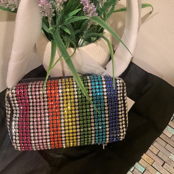 Kurt Geiger London Party Pochette Crystal Shoulder Bag - Picture 7 of 17